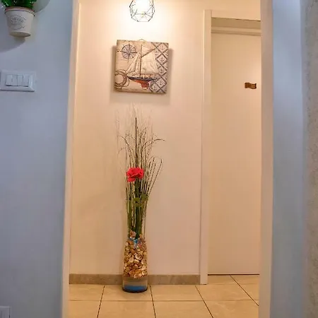 Rosa Del Mare House Apartment