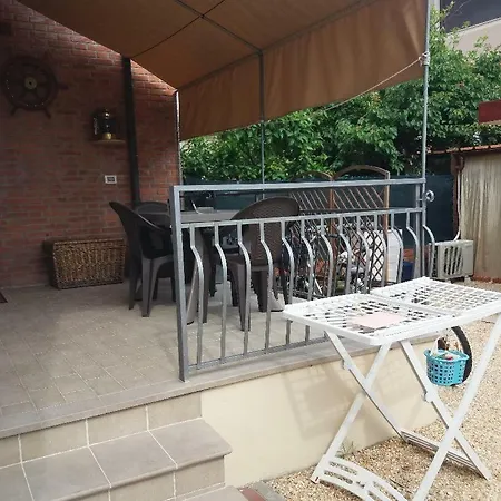 Rosa Del Mare House Apartman Viareggio